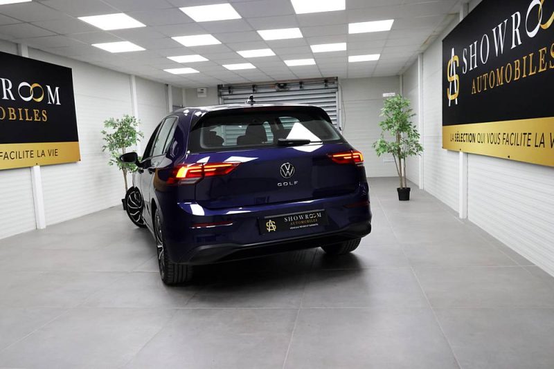 VOLKSWAGEN Golf 2021