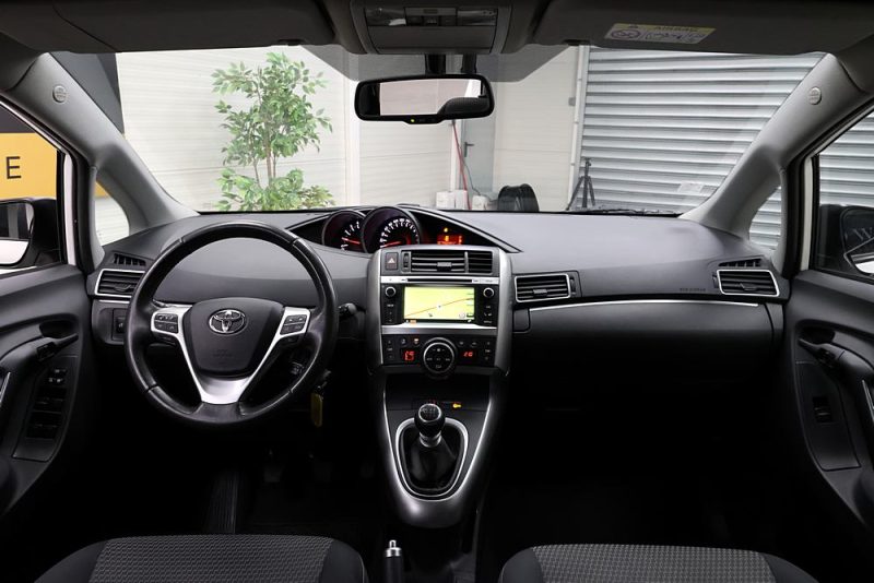 TOYOTA Verso 2015