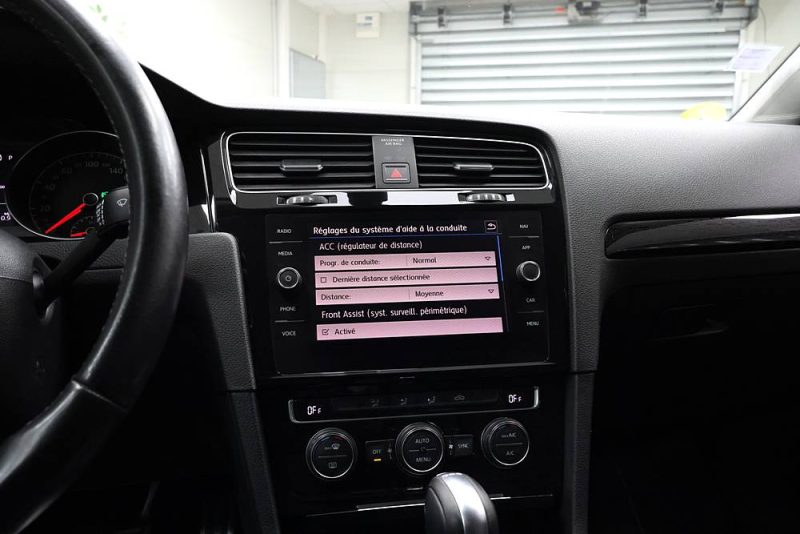 VOLKSWAGEN Golf 2017