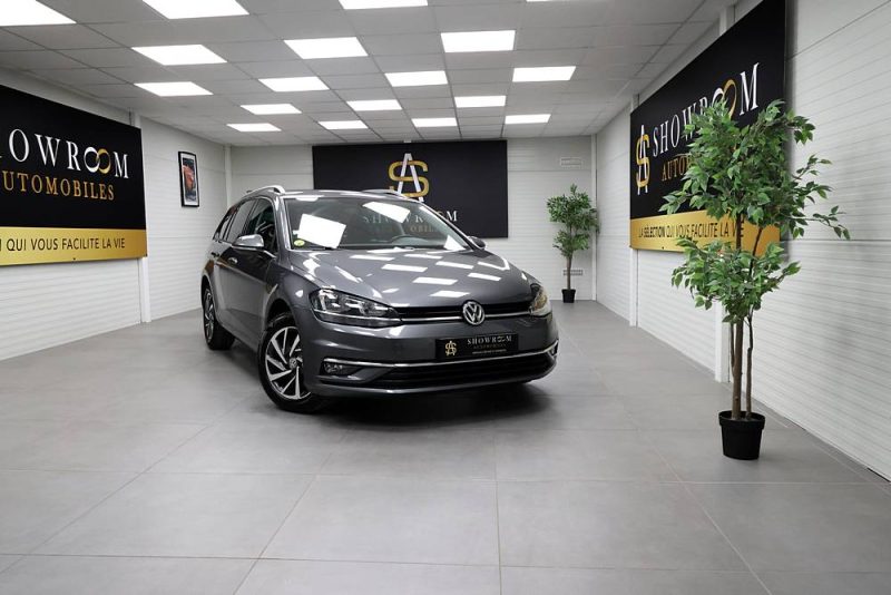 VOLKSWAGEN Golf 2017