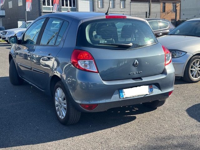 RENAULT CLIO III 2011