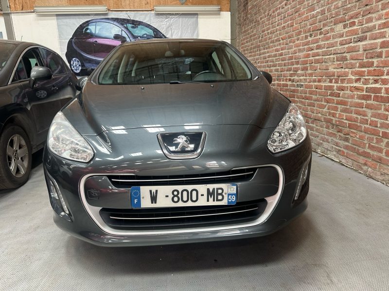 PEUGEOT 308 1.6 HDi 92 CV  2013