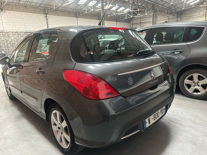 PEUGEOT 308 1.6 HDi 92 CV  2013