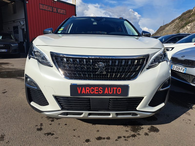 PEUGEOT 3008 2018
