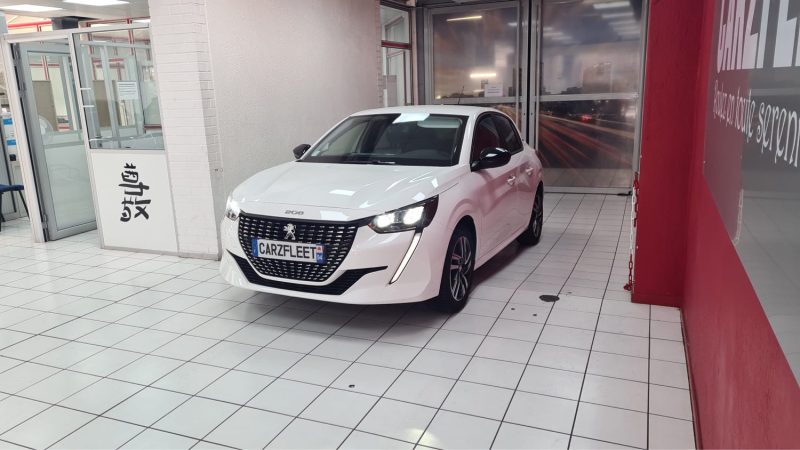 Peugeot 208 STYLE 1.2 PureTech 100CV BVM6/1ERE MAIN/EXPORT ALGERIE - 3 ANS/VENTE HORS TAXES 