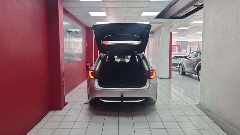 Toyota COROLLA TOURING SPORTS 184cv DYNAMIC BUSINESS 2020/TVA RECUPERABLE/1 ERE MAIN