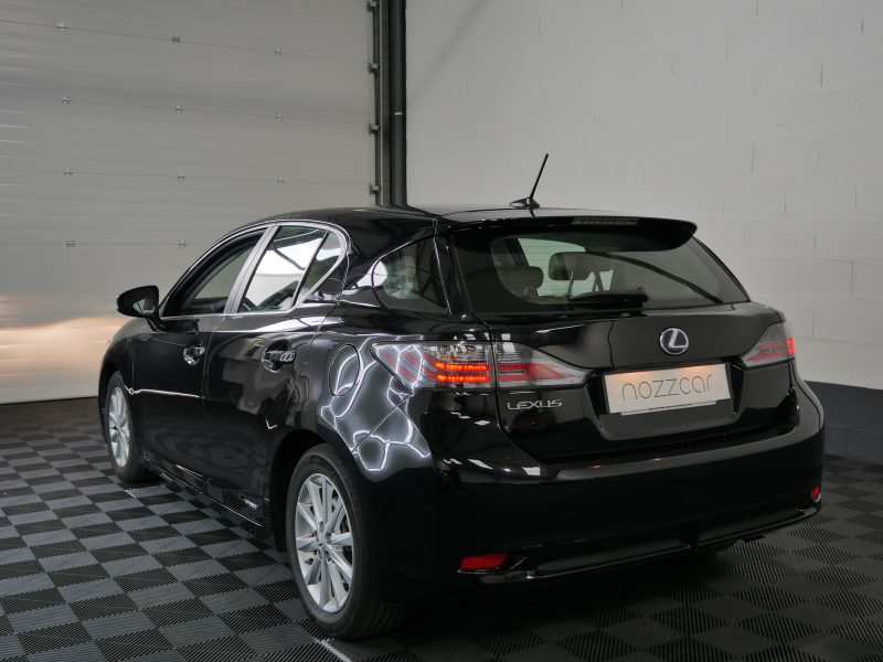 LEXUS CT200H 2012