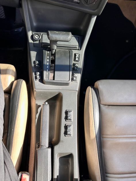 BMW  SERIE 3 E30 325 iA CABRIOLET 1990