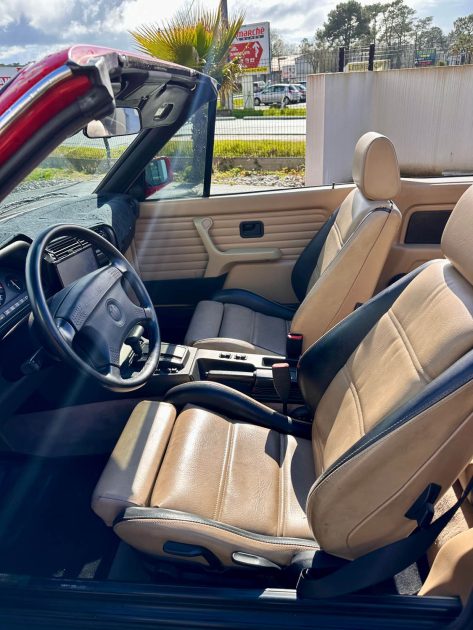 BMW  SERIE 3 E30 325 iA CABRIOLET 1990