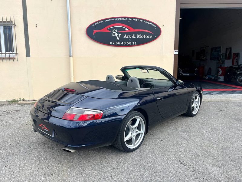 PORSCHE 911 Carrera Cabriolet - 2004