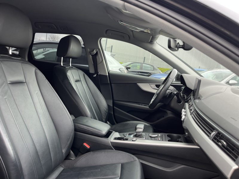 AUDI A4 AVANT 150ch BUSINESS LINE 2.0 TDI