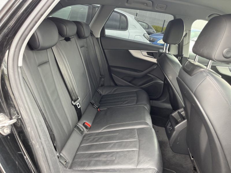 AUDI A4 AVANT 150ch BUSINESS LINE 2.0 TDI