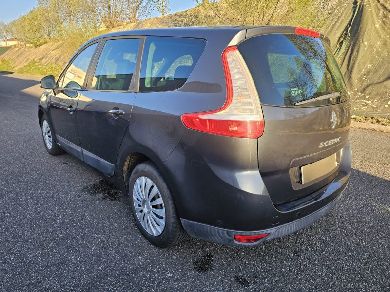 RENAULT MEGANE SCENIC 2009