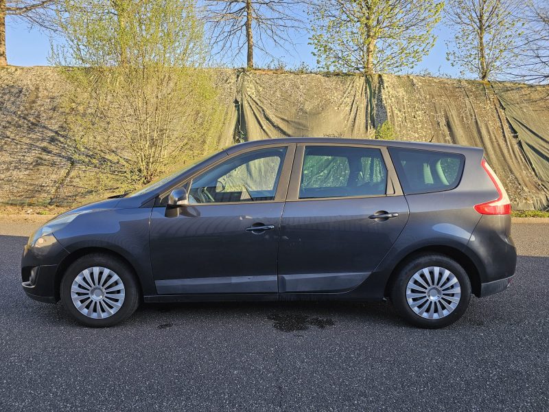 RENAULT MEGANE SCENIC 2009