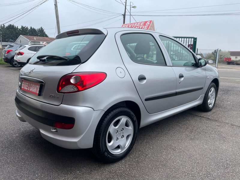 PEUGEOT 206+ 2010 1.4I PACK LIMITED