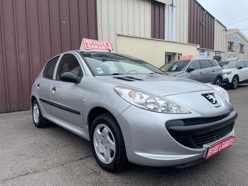 PEUGEOT 206+ 2010 1.4I PACK LIMITED