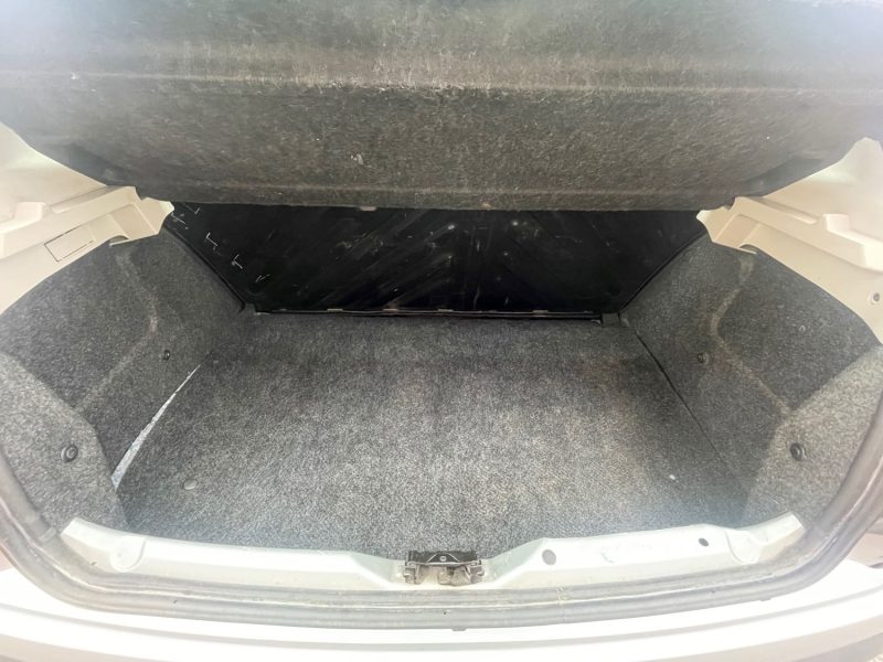 PEUGEOT 206+ 2010 1.4I PACK LIMITED