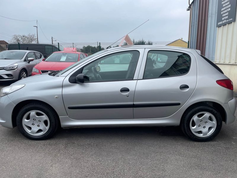 PEUGEOT 206+ 2010 1.4I PACK LIMITED