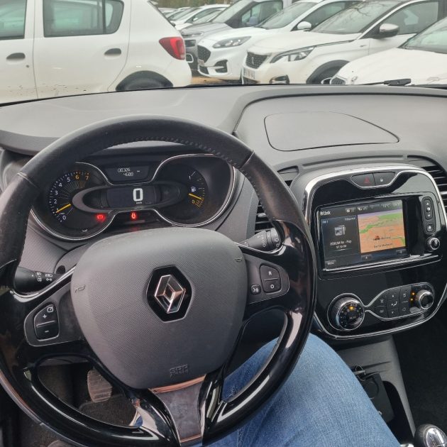RENAULT CAPTUR 2015