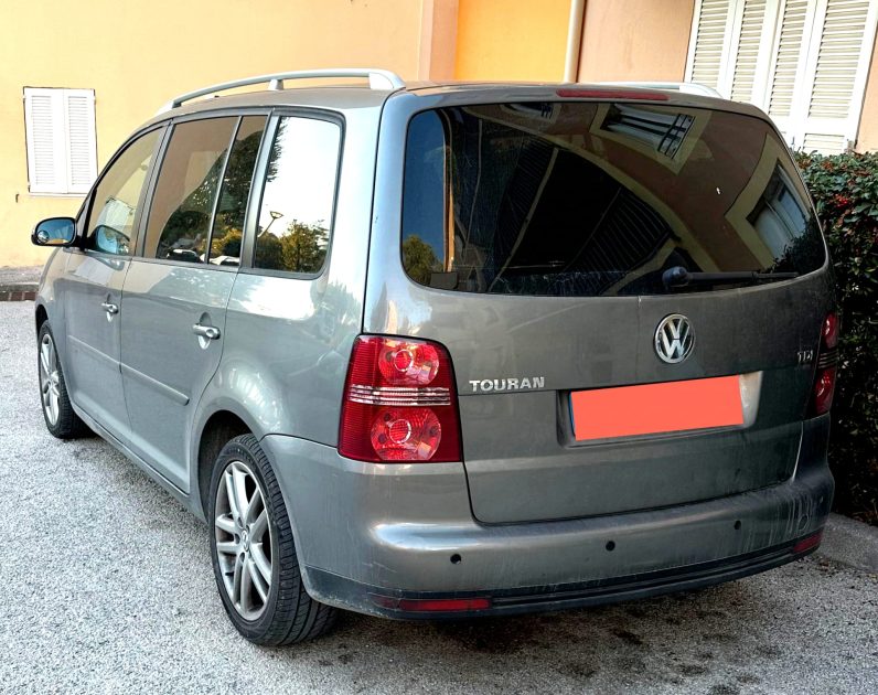 VOLKSWAGEN TOURAN 2007