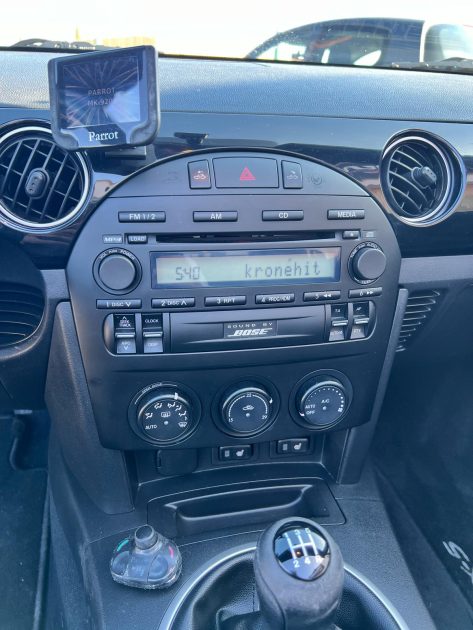 MAZDA  MX-5 2008 1.8i 126cv Elegance / Sieges Chauffant / Hard Top / Climatisation 