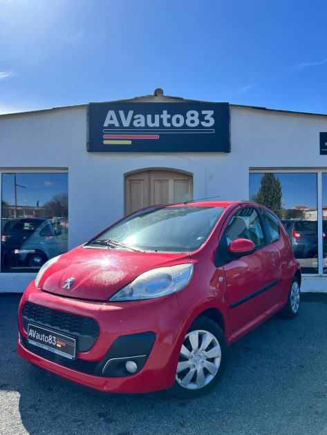 PEUGEOT  107 2012 1.0 68cv / Boita Automatique / Moteur à Chaine / CT OK 