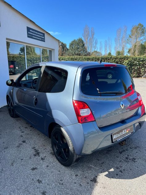 RENAULT  TWINGO 2 2011 1.2 LEV 75CV / Distribution OK / Révisée / CT OK 