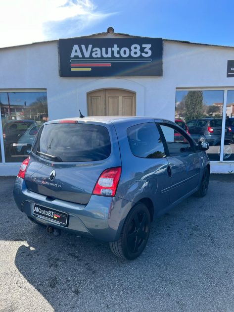 RENAULT  TWINGO 2 2011 1.2 LEV 75CV / Distribution OK / Révisée / CT OK 