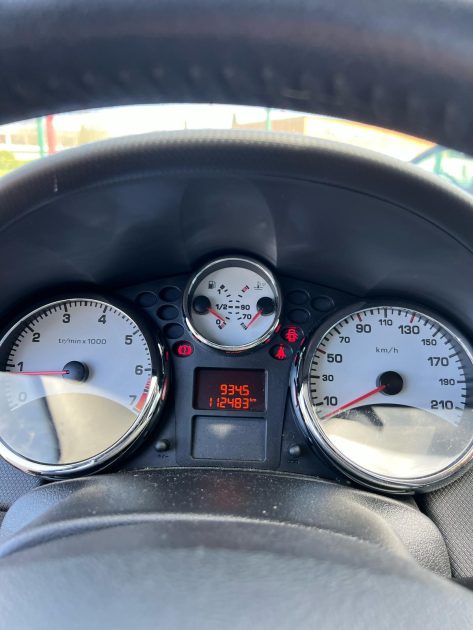 PEUGEOT  207 2011 1.4 Vti 95CV Urban / Moteur à Chaine / CT OK / Révisée 