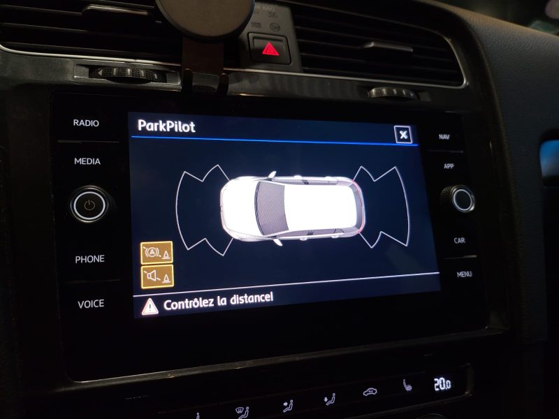 VOLKSWAGEN GOLF 1.5 TSI 150cv CONFORTLINE / SUIVI OK / SIEGES CHAUFFANTS /KEYLESS