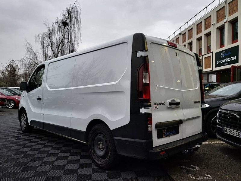RENAULT TRAFIC 2.0 DCI 16V L2H1 PHASE 2 / APPLE CARPLAY + ATTELAGE /