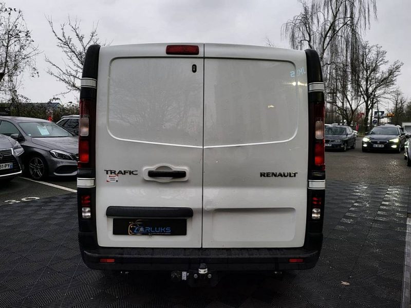 RENAULT TRAFIC 2.0 DCI 16V L2H1 PHASE 2 / APPLE CARPLAY + ATTELAGE /