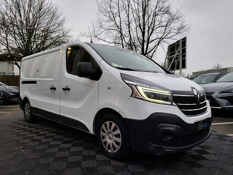 RENAULT TRAFIC 2.0 DCI 16V L2H1 PHASE 2 / APPLE CARPLAY + ATTELAGE /