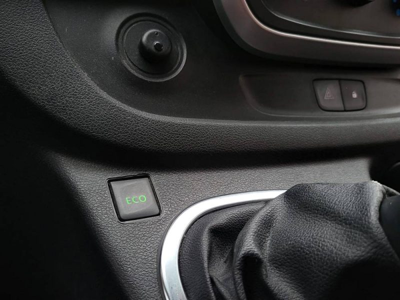 RENAULT TRAFIC 2.0 DCI 16V L2H1 PHASE 2 / APPLE CARPLAY + ATTELAGE /