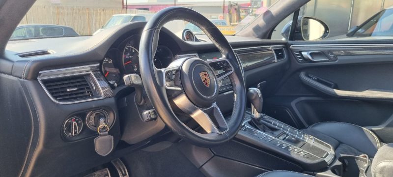 Porsche Macan 3.6 V6 TURBO PACK PERFORMANCE