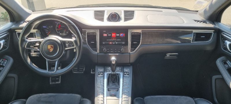 Porsche Macan 3.6 V6 TURBO PACK PERFORMANCE