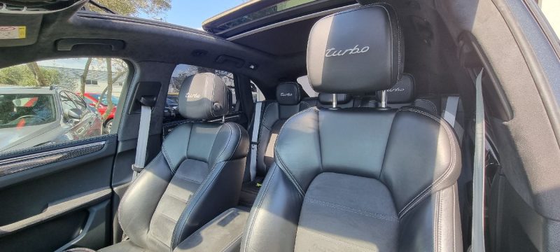 Porsche Macan 3.6 V6 TURBO PACK PERFORMANCE