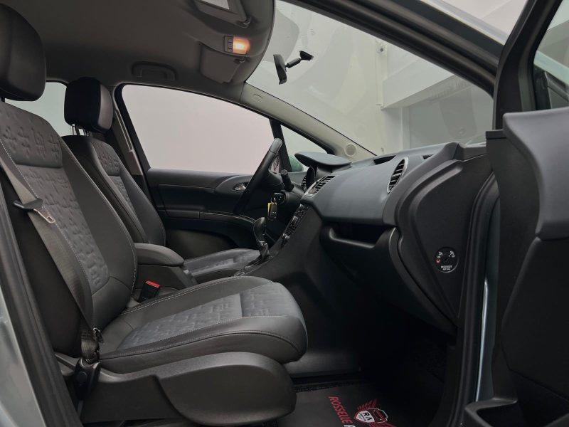 OPEL MERIVA 1.4 TURBO 120CH