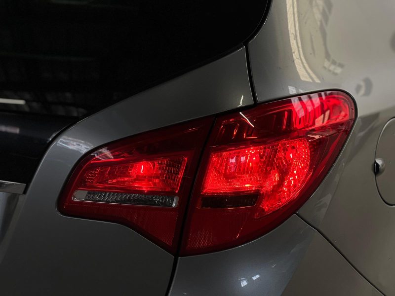 OPEL MERIVA 1.4 TURBO 120CH