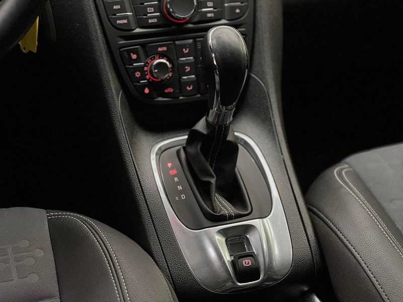 OPEL MERIVA 1.4 TURBO 120CH