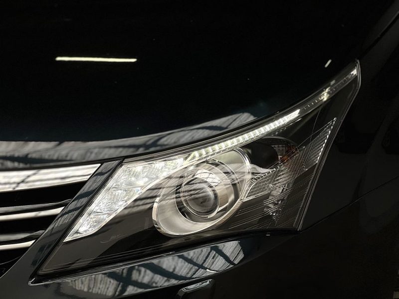 TOYOTA AVENSIS Limited Edition 147CH