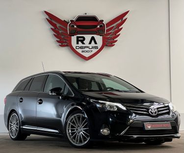 TOYOTA AVENSIS Limited Edition 147CH