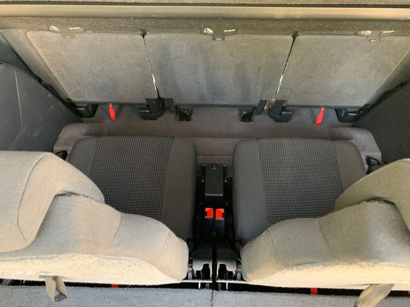 PEUGEOT 5008 2013 1.6 HDI