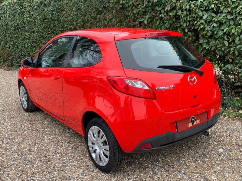 MAZDA MAZDA 2 2010 1.3i
