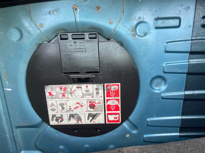 RENAULT CLIO 1.4i 16V 100CV