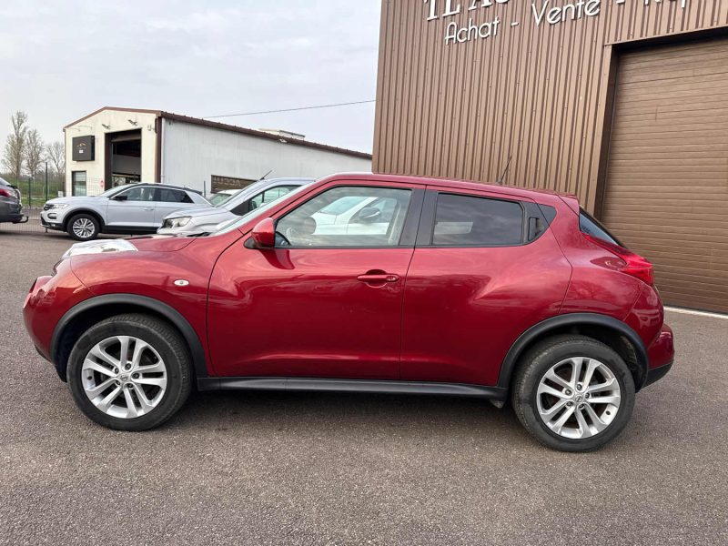 NISSAN JUKE 2012