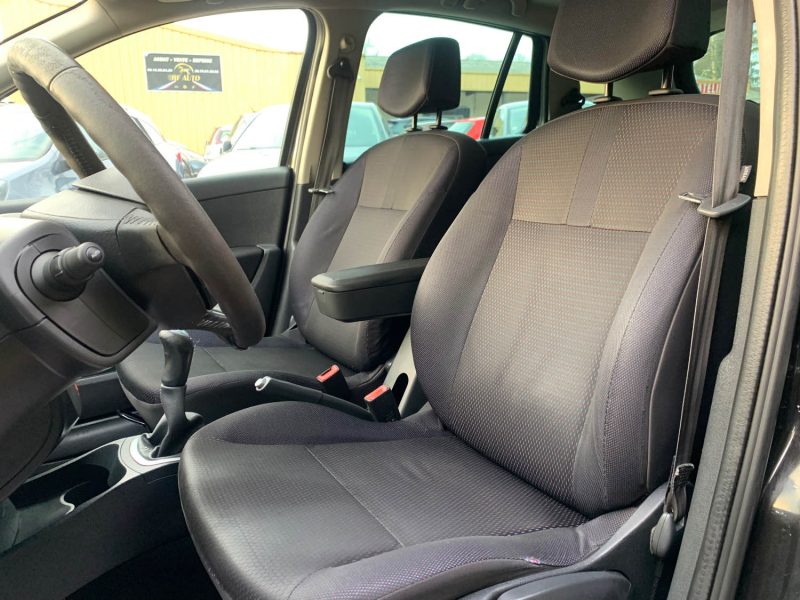 RENAULT CLIO 2008 1.5 DCI