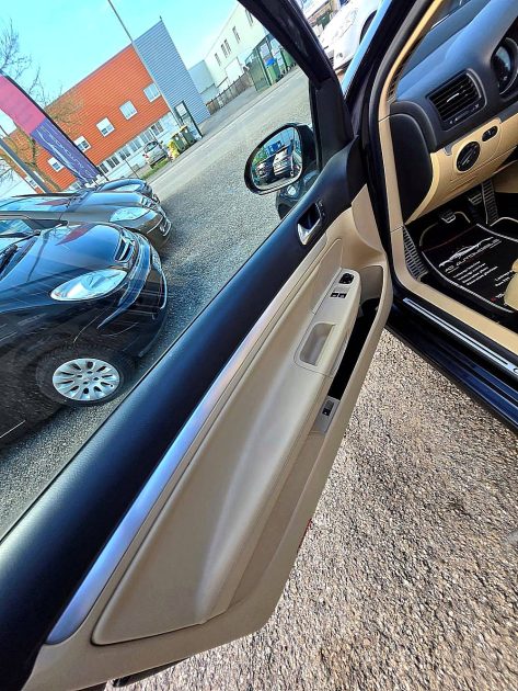 VOLKSWAGEN GOLF 2006