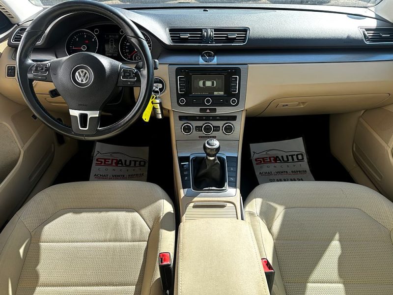 VOLKSWAGEN PASSAT 2.0 TDI 140CV CONFORTLINE - *** REMISE - PRIX COUTANT !! ***