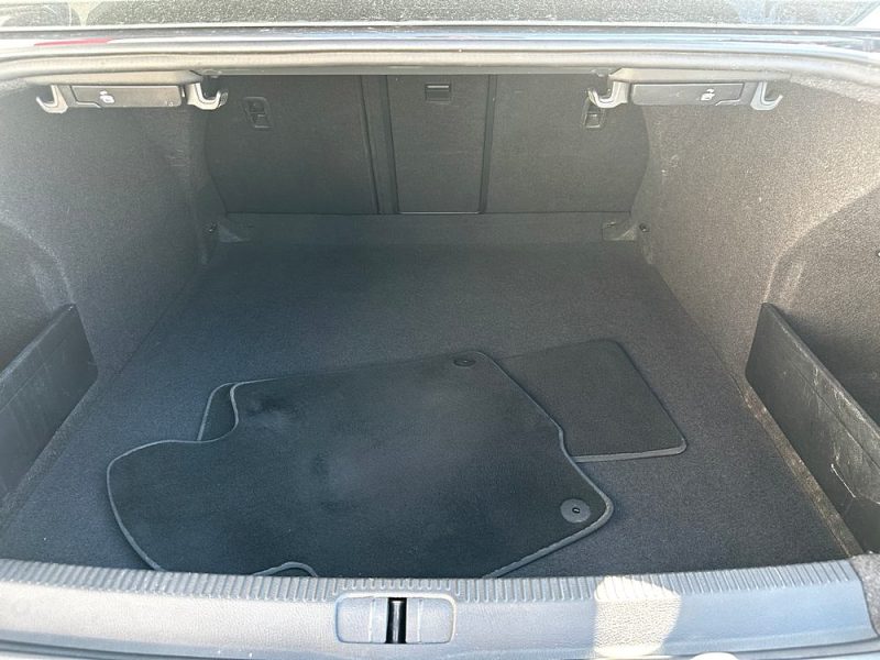 VOLKSWAGEN PASSAT 2.0 TDI 140CV CONFORTLINE - *** REMISE - PRIX COUTANT !! ***